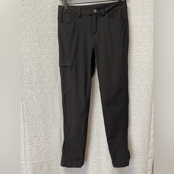 Patagonia Women's Skyline Traveler Pants in black | size 2 - Picture 1 of 9